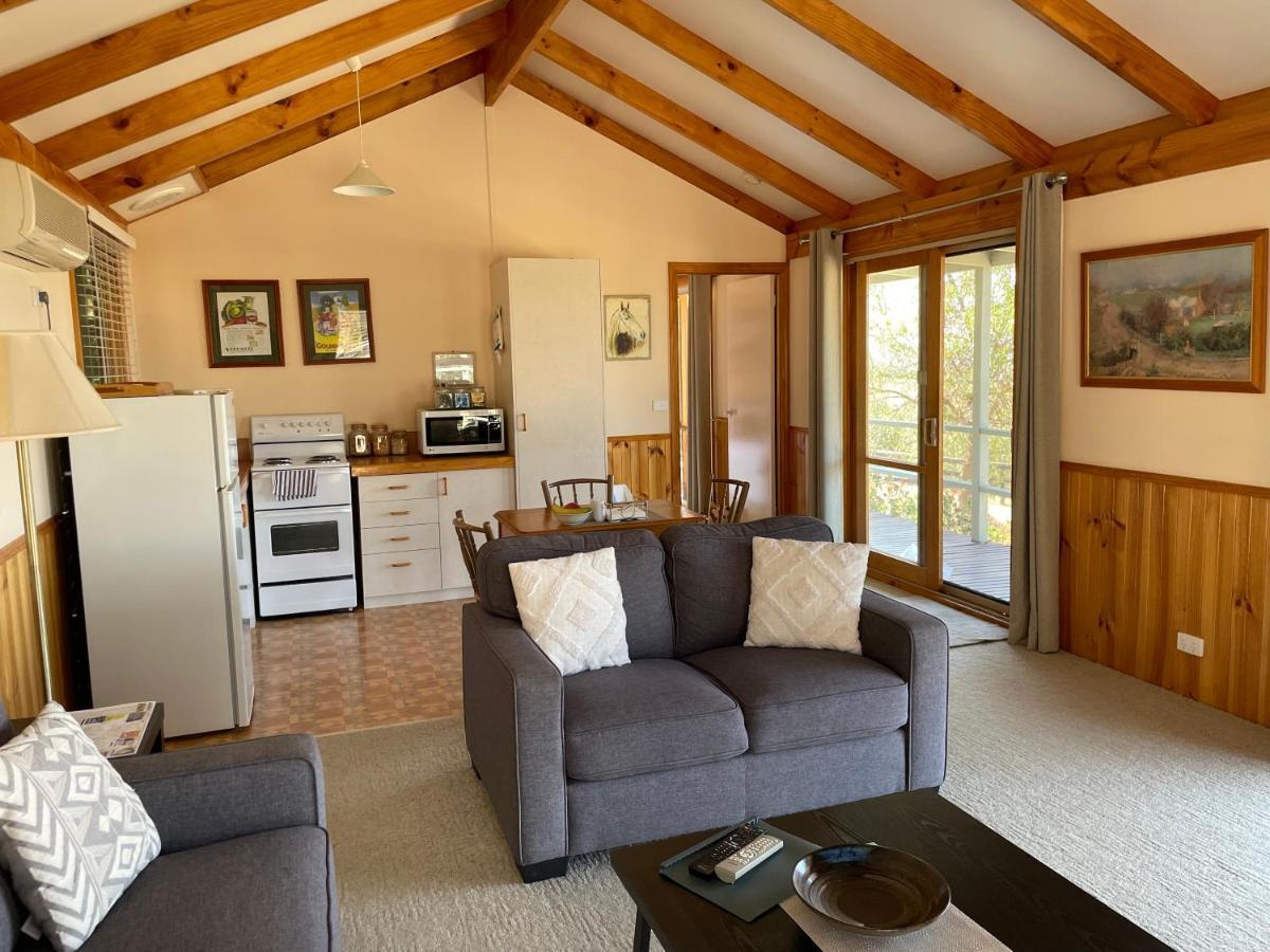 Warby Cottage Wangaratta Buitenkant foto